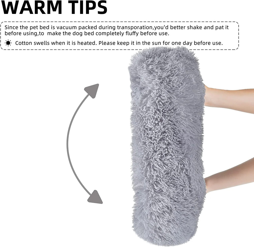 Plush Indoor Cat and Small Dog Bed | Self-Warming Soft Square Cushion with Anti-Slip Bottom | Washable Pet Nest for Cats and Dogs up to 15 lbs (22 x 18 x 8 inch, Gray)